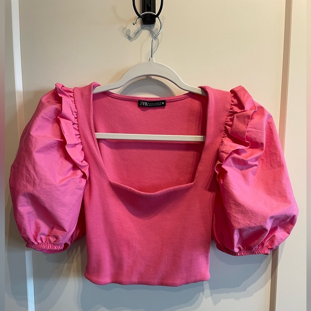 Zara Puffer Sleeve Top FREE SHIPPING